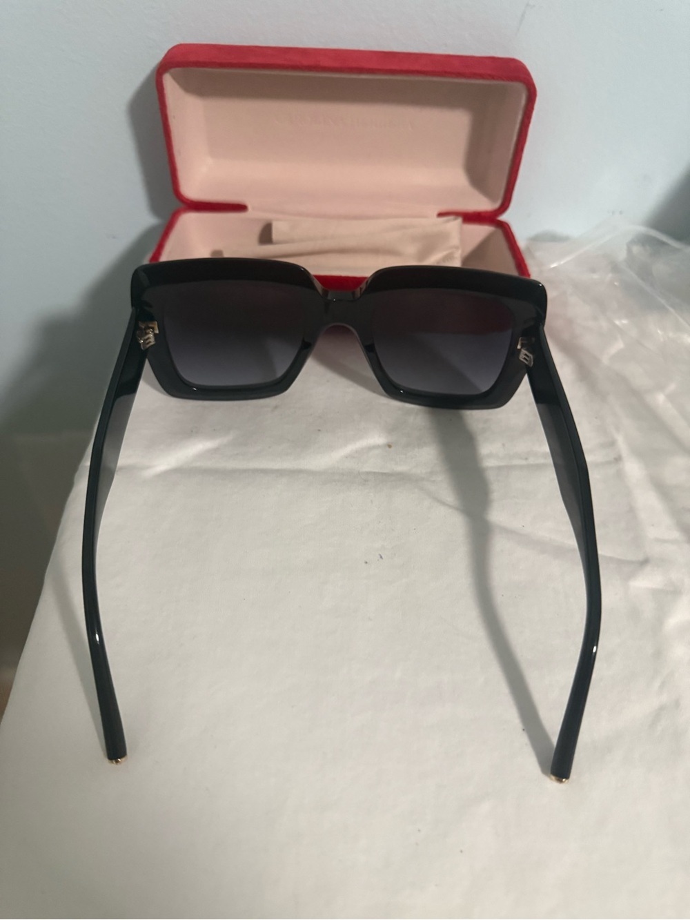 Carolina Herrera Black oversized Crystal-Trim Square Sunglasses! Like New! - Picture 5 of 9